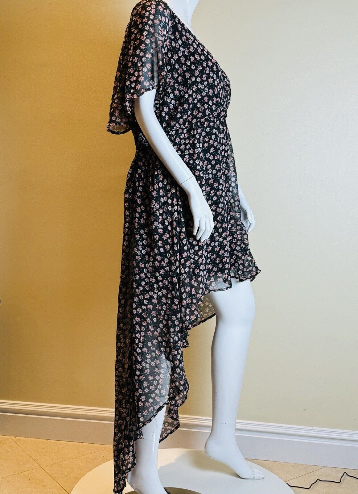 AUW Women’s Shealth Dress Floral Sz 3XL. (50)