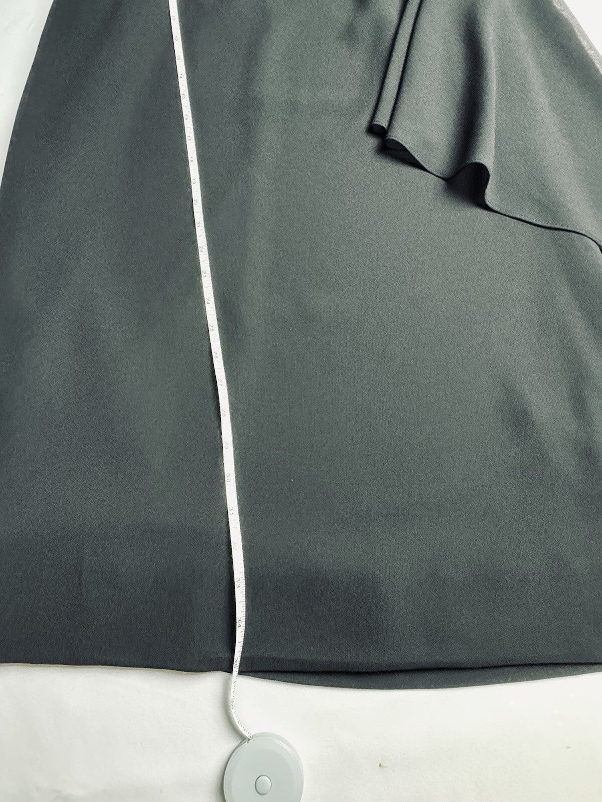 R&M RICHARDS Women’s Shift Black Dress Sz 16. (B.94)