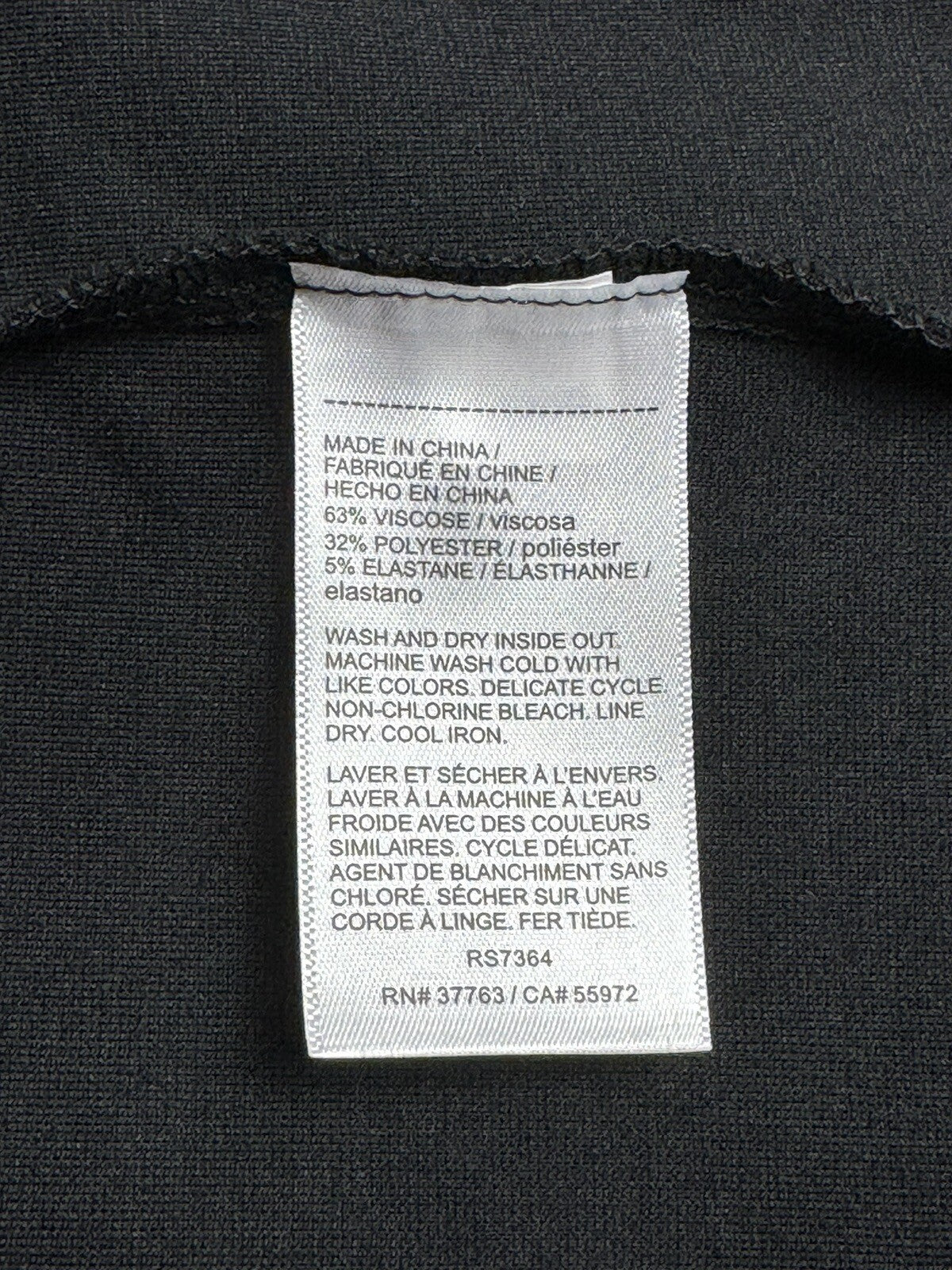 $139 Rafaella Woman’s Black Cardigan Sz M (B.77)