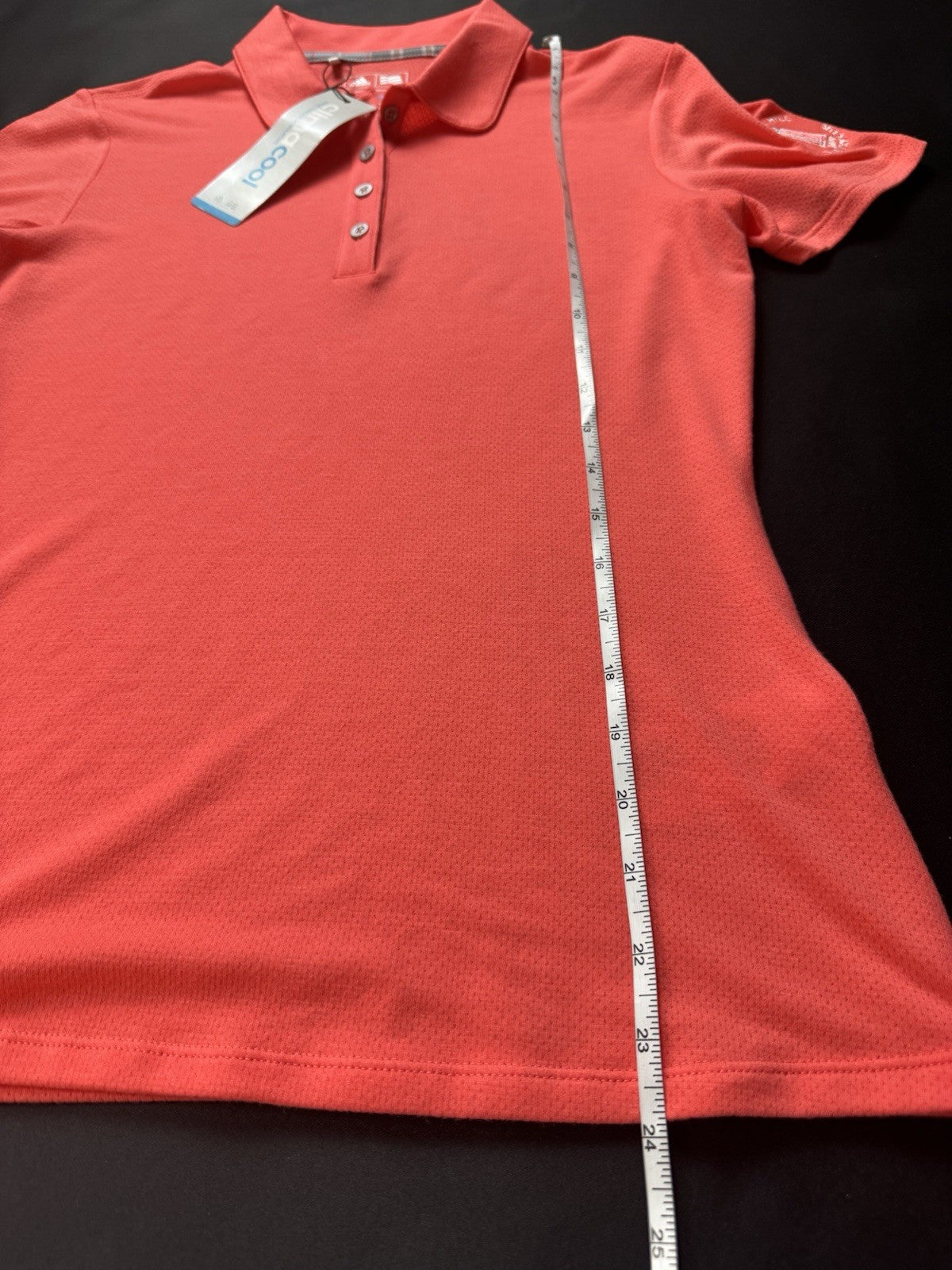 Under Armour Women's Golf Tennis Shirt Sz XS. (B.153)