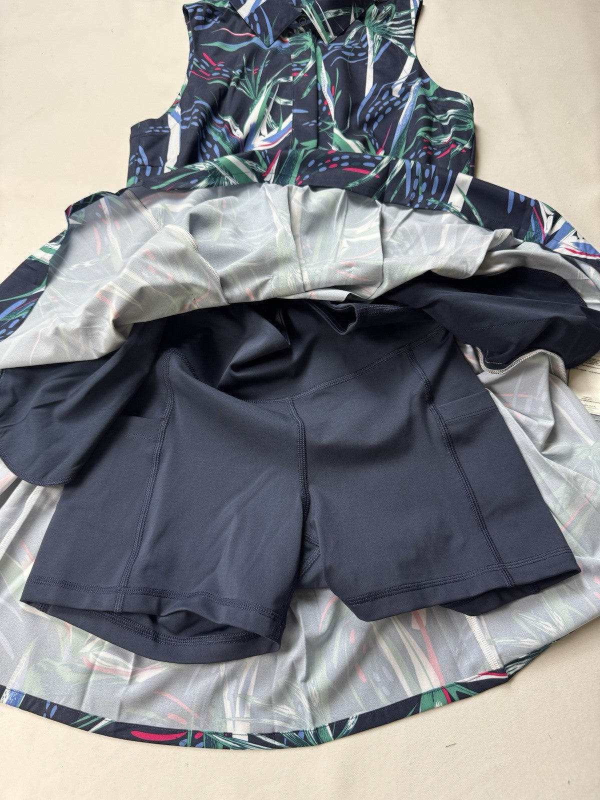 Puma Women’s Polo Dress w/ Shorts Sz S (B.94)
