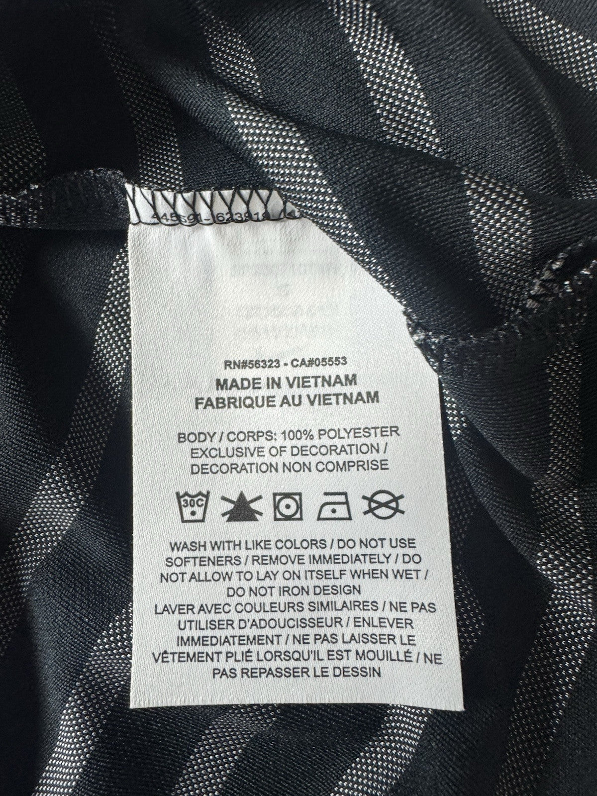 Nike Dri-fit Women’s Golf Shirt Sz S. (B.33)