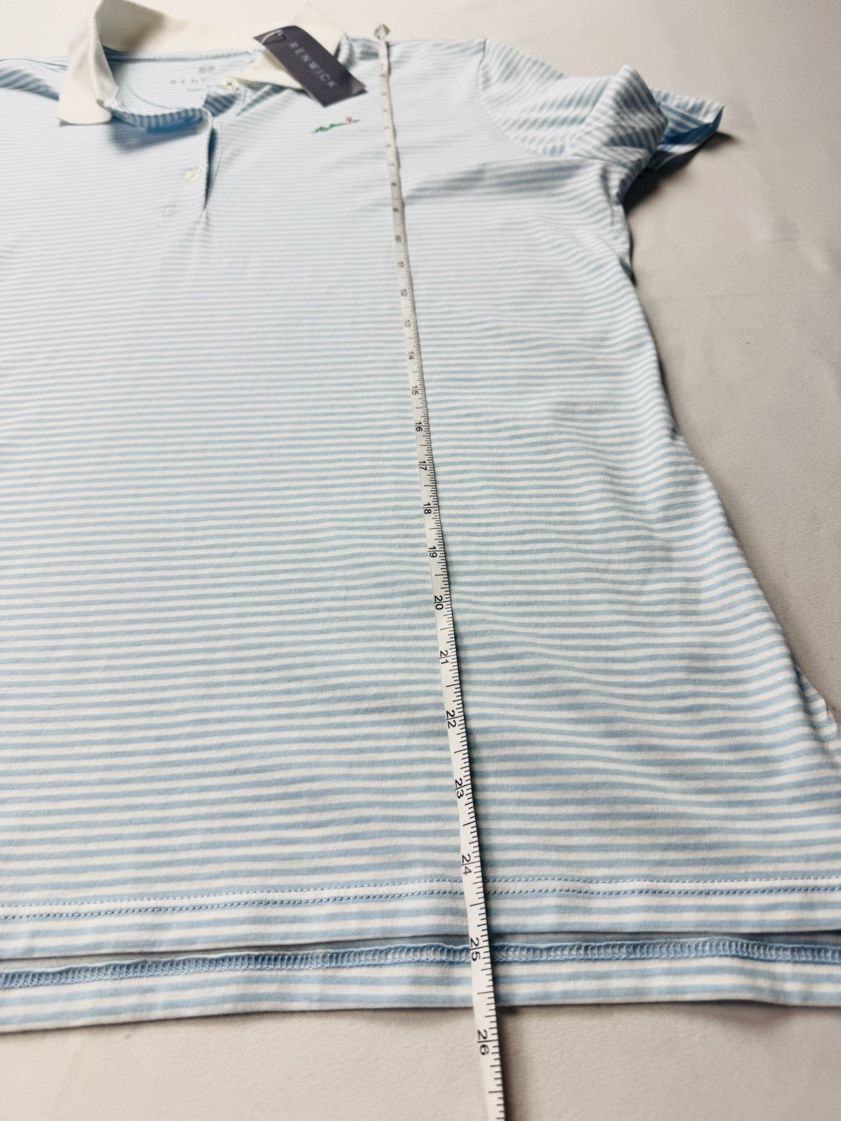 Renwick Women’s Polo Golf Shirt Sz L. (B.43)