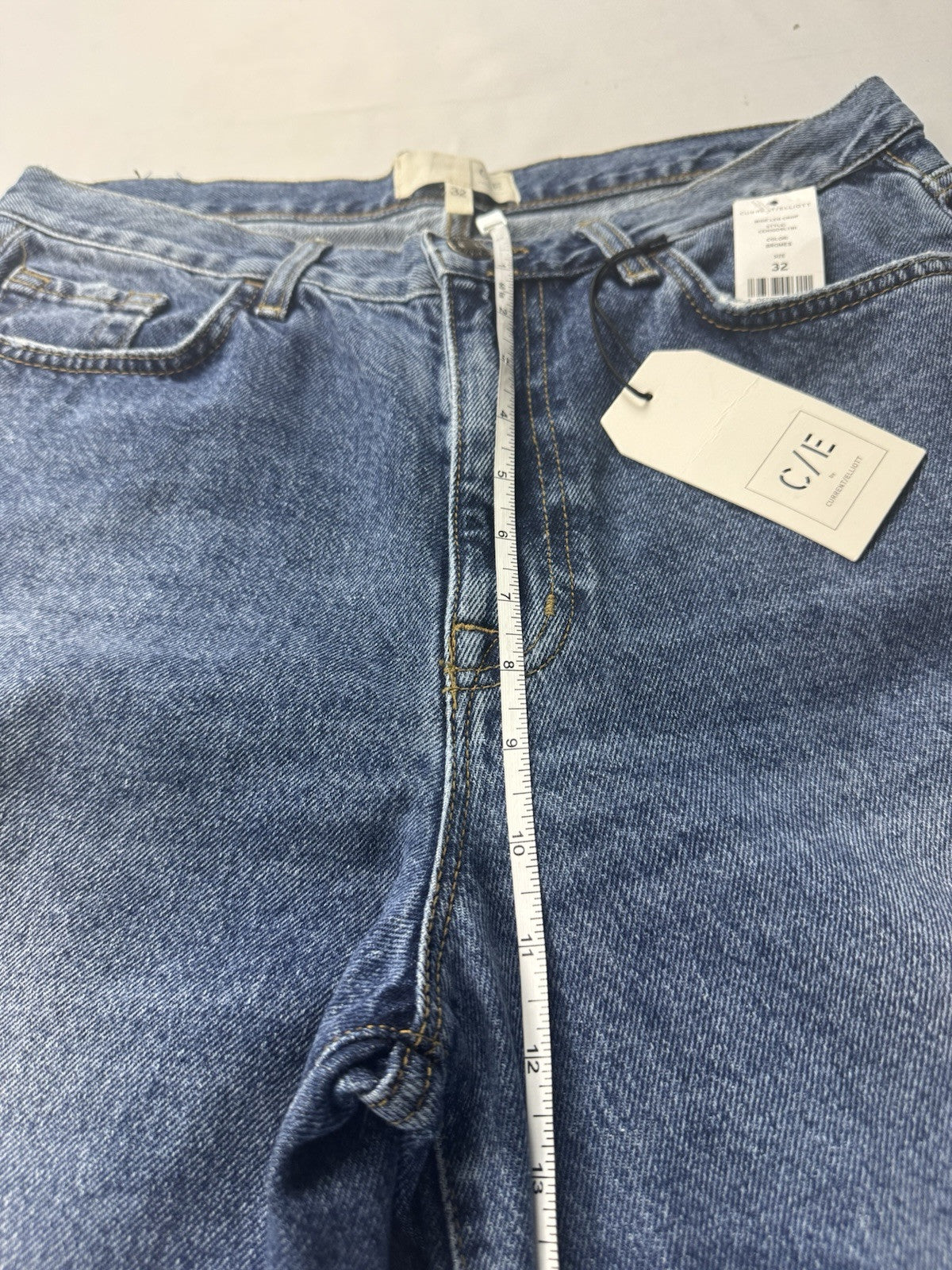 $188 Current/Elliott Women’s Wide Leg Jeans Sz 32. (B.114)