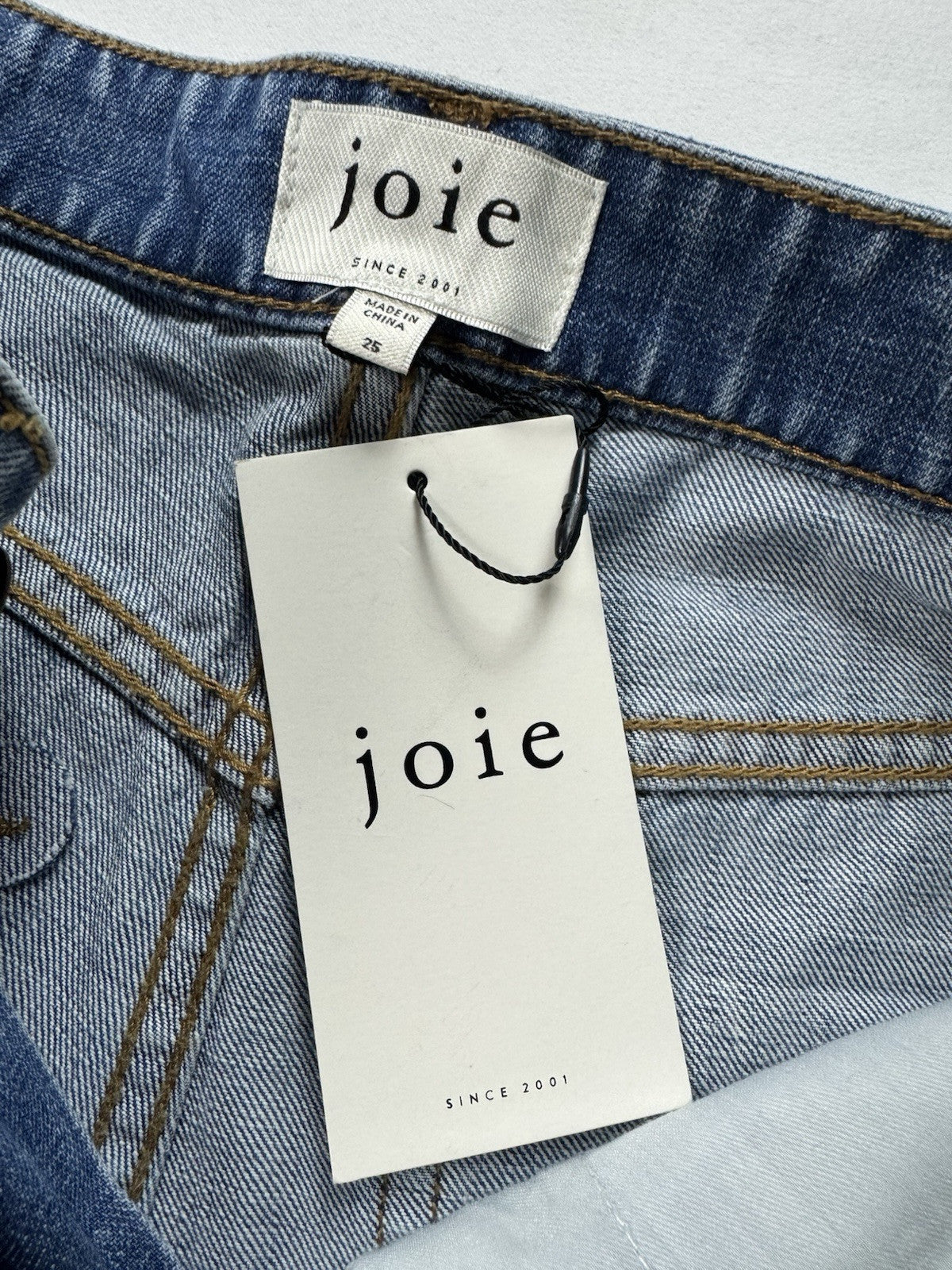 $228 Joie Women's Estella Boyfriend Jeans Sz 25. (B.118)
