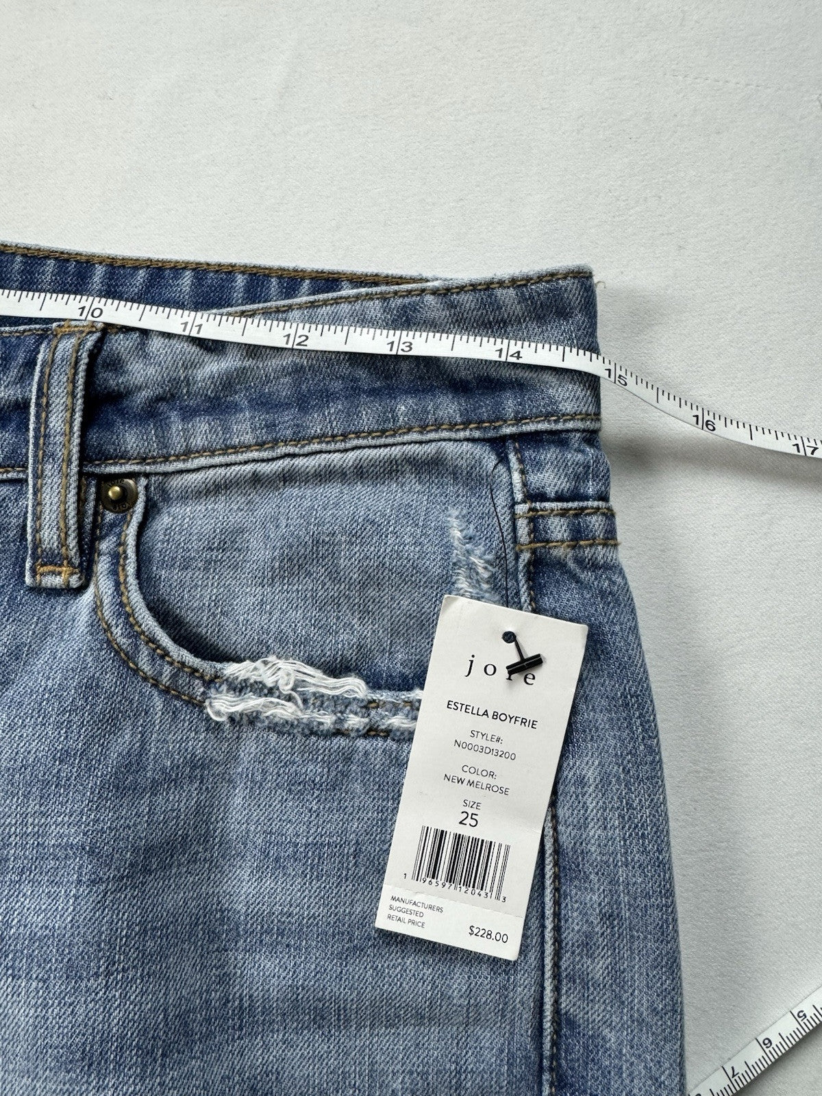 $228 Joie Women's Estella Boyfriend Jeans Sz 25. (B.118)