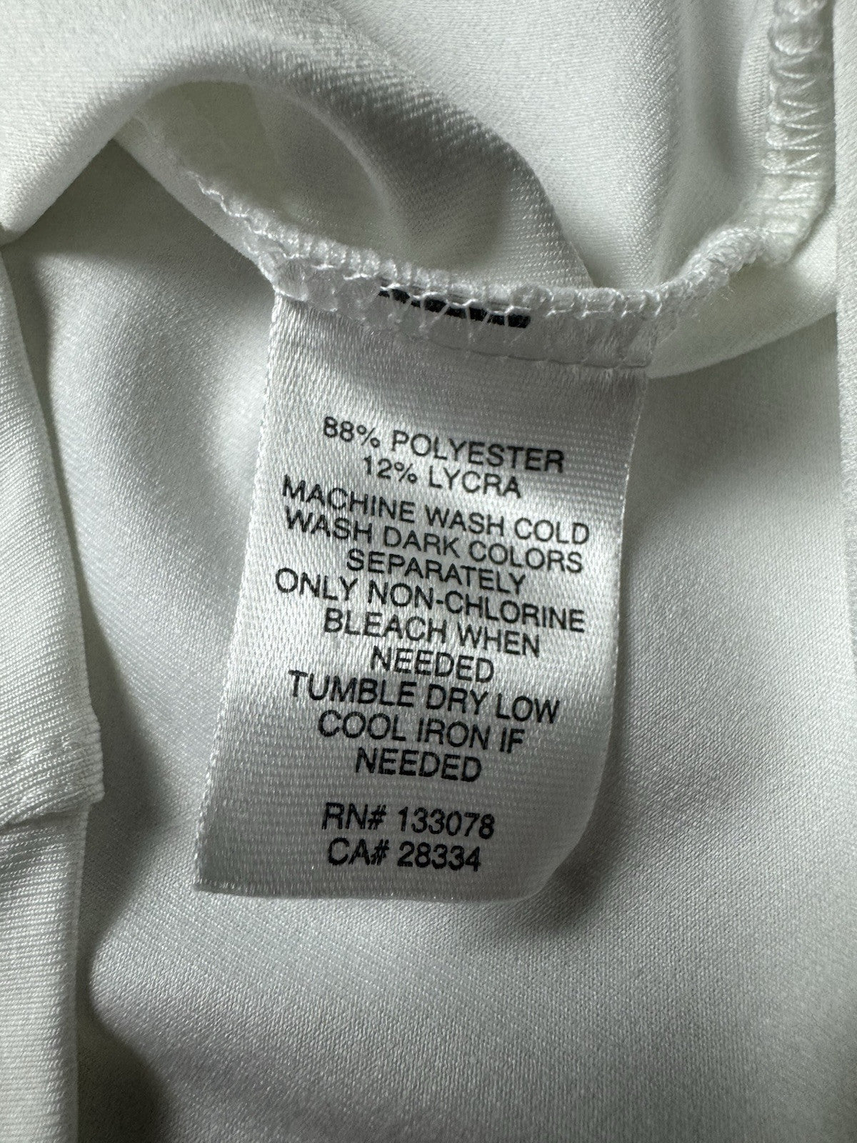 Lucky In Love Women’s Top Sleeveless Tennis Golf Shirt Sz S. (B.33)