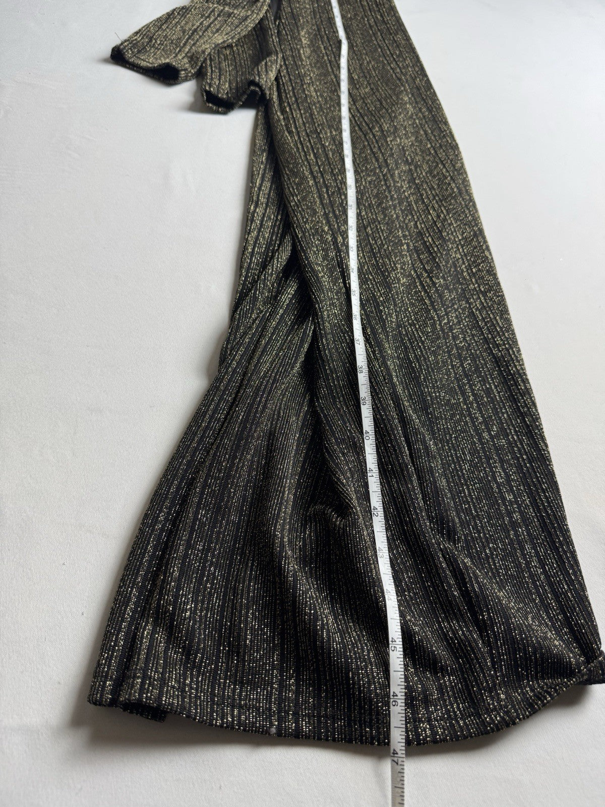 Magia USA V Neck Long Sleeve Dress Women’s Sz L. (B.149)