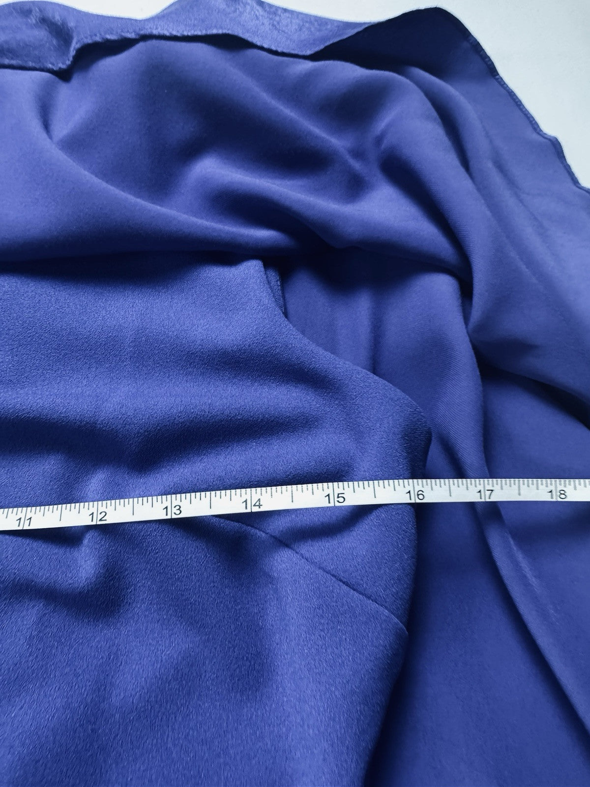 $129 DKNY Women’s Cape Dress Size 4. (B.147)