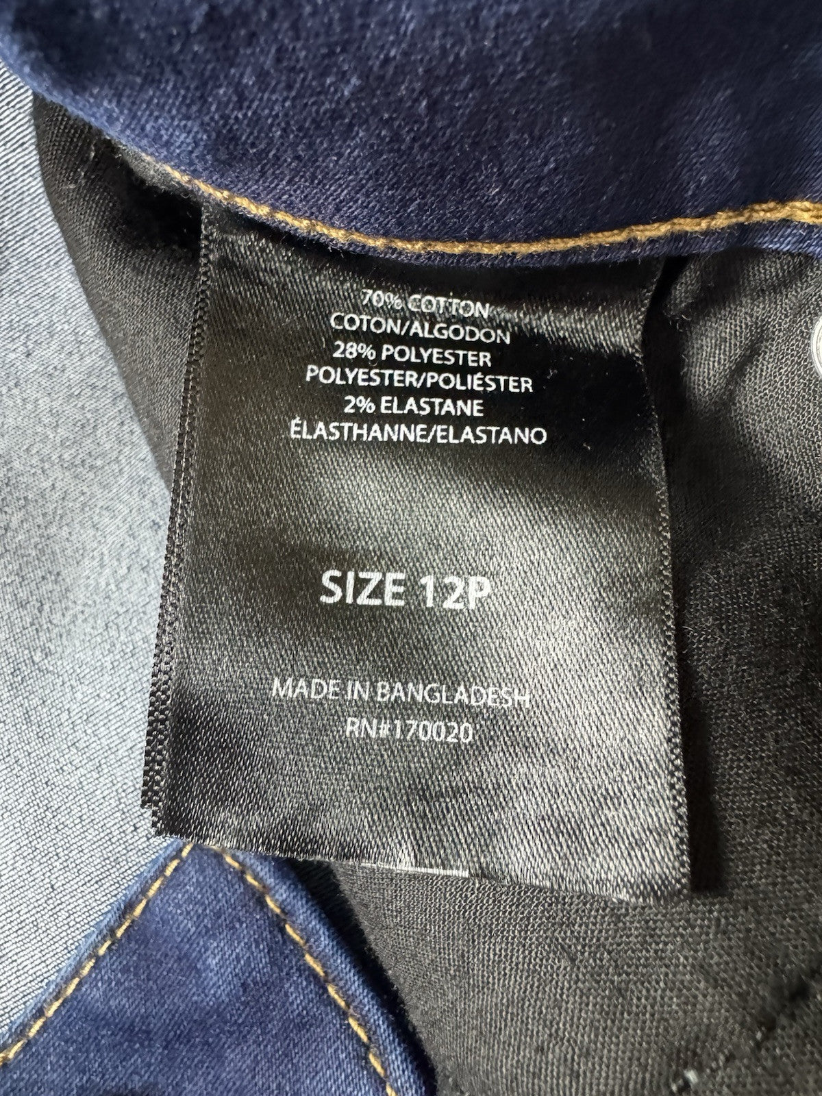 $98 Tahiti Women’s Dark Blue Jeans Sz 12P. (B.118)