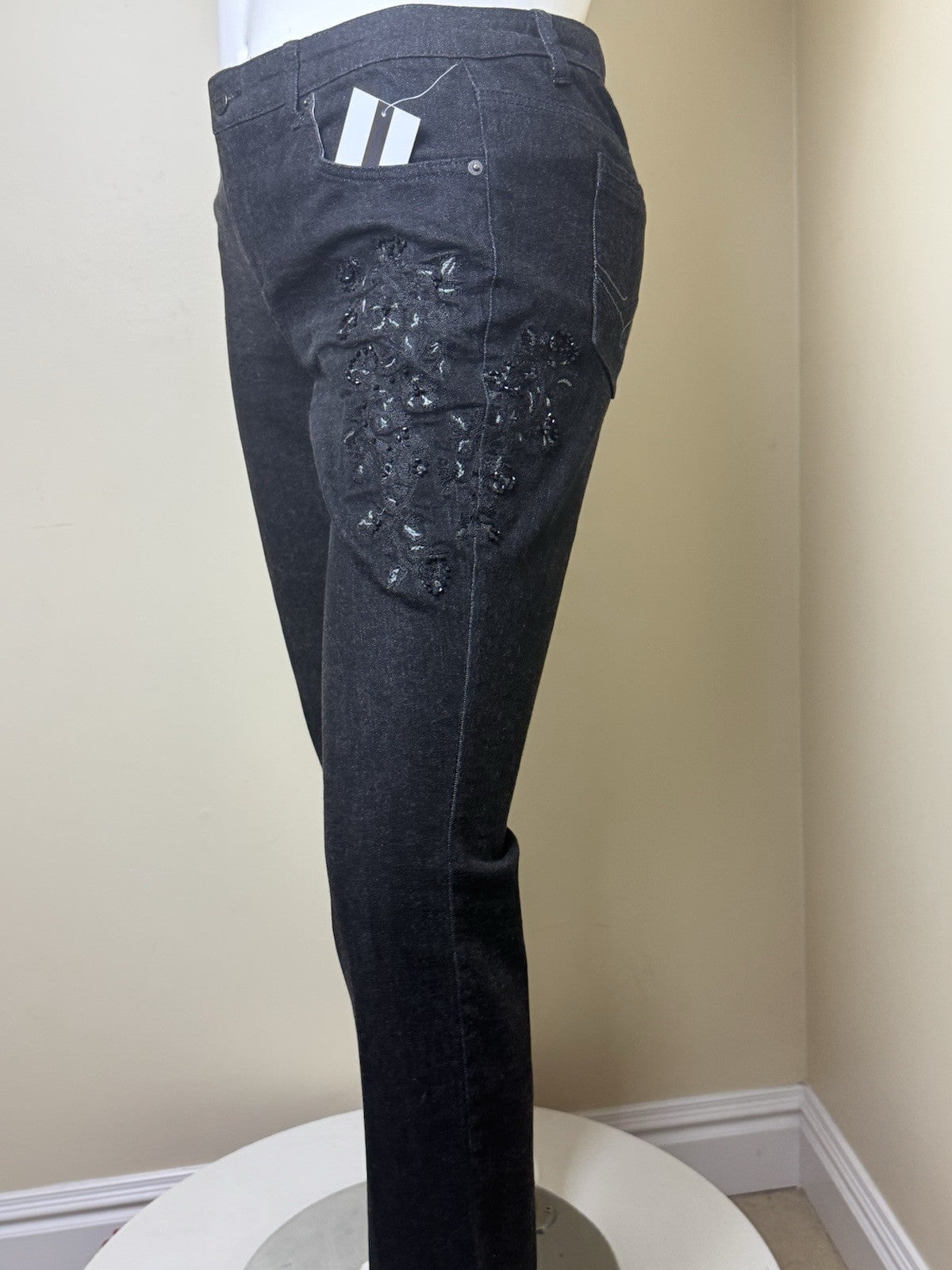 Nine West Women's High Rise Jeans Sz XL /36. (B147)