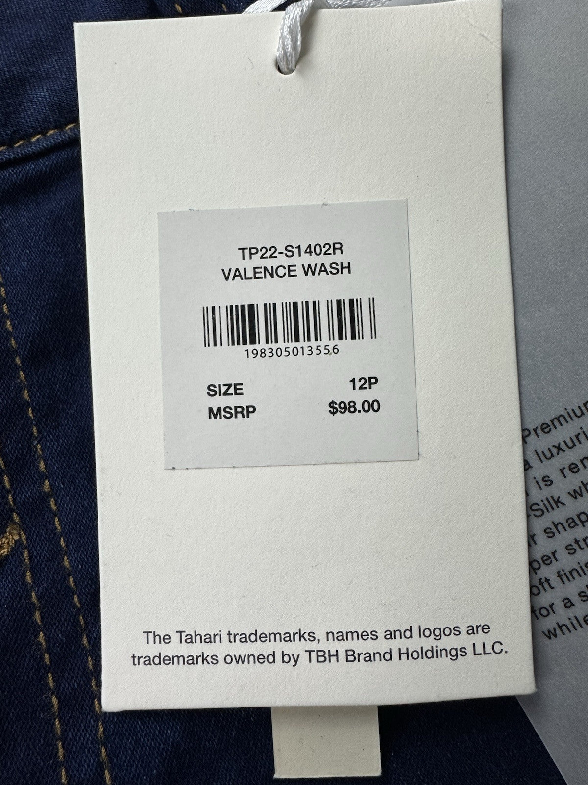 $98 Tahiti Women’s Dark Blue Jeans Sz 12P. (B.118)