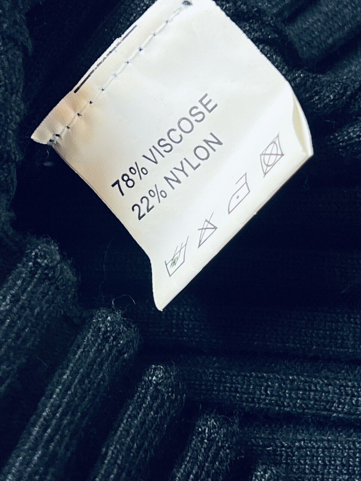 Belldini Women's Sweater Blouse Top Sz M Shirt Black W Crystal