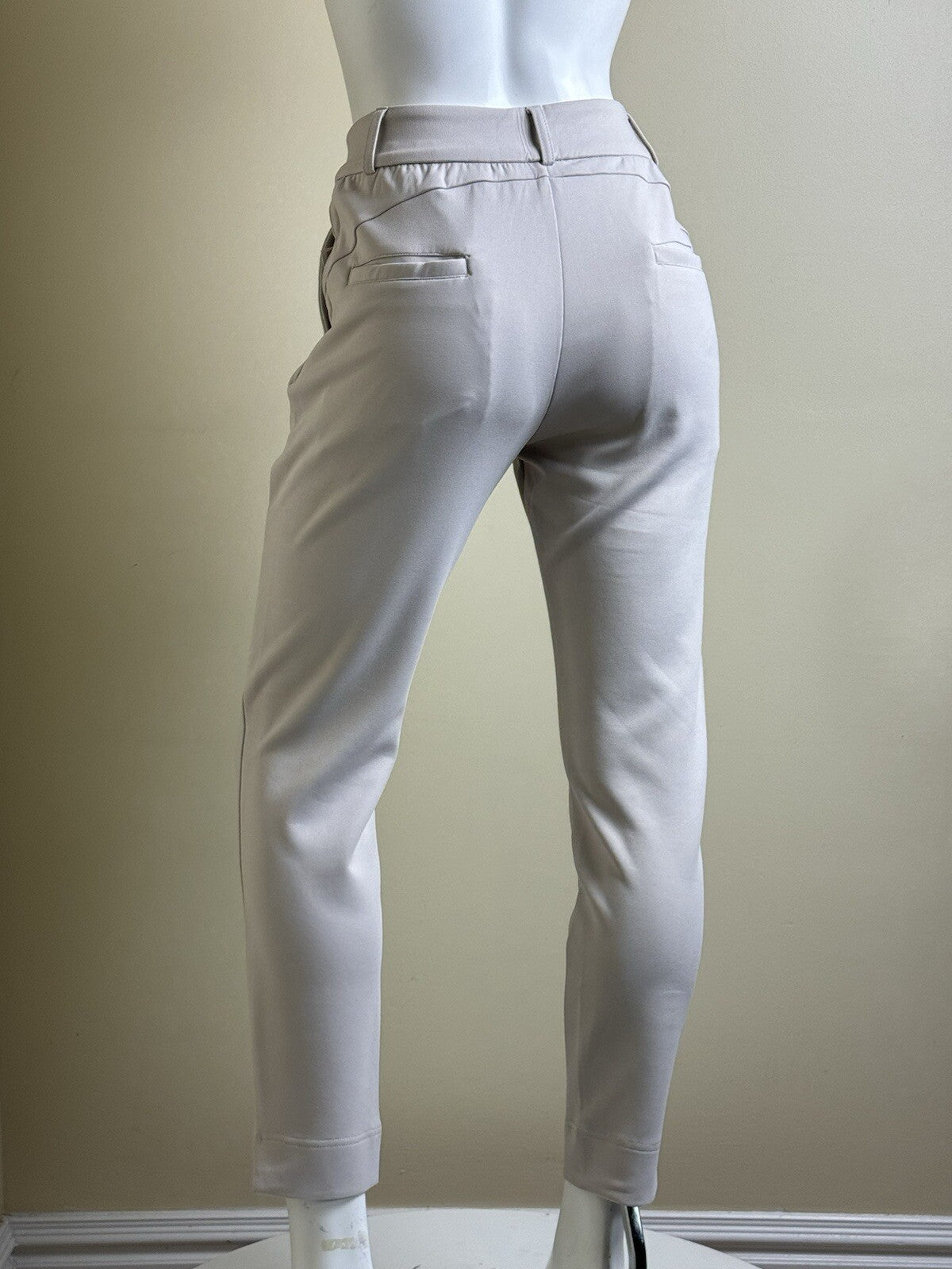 Abendroth Women's Golf Pants Sz 0.    (B.116)