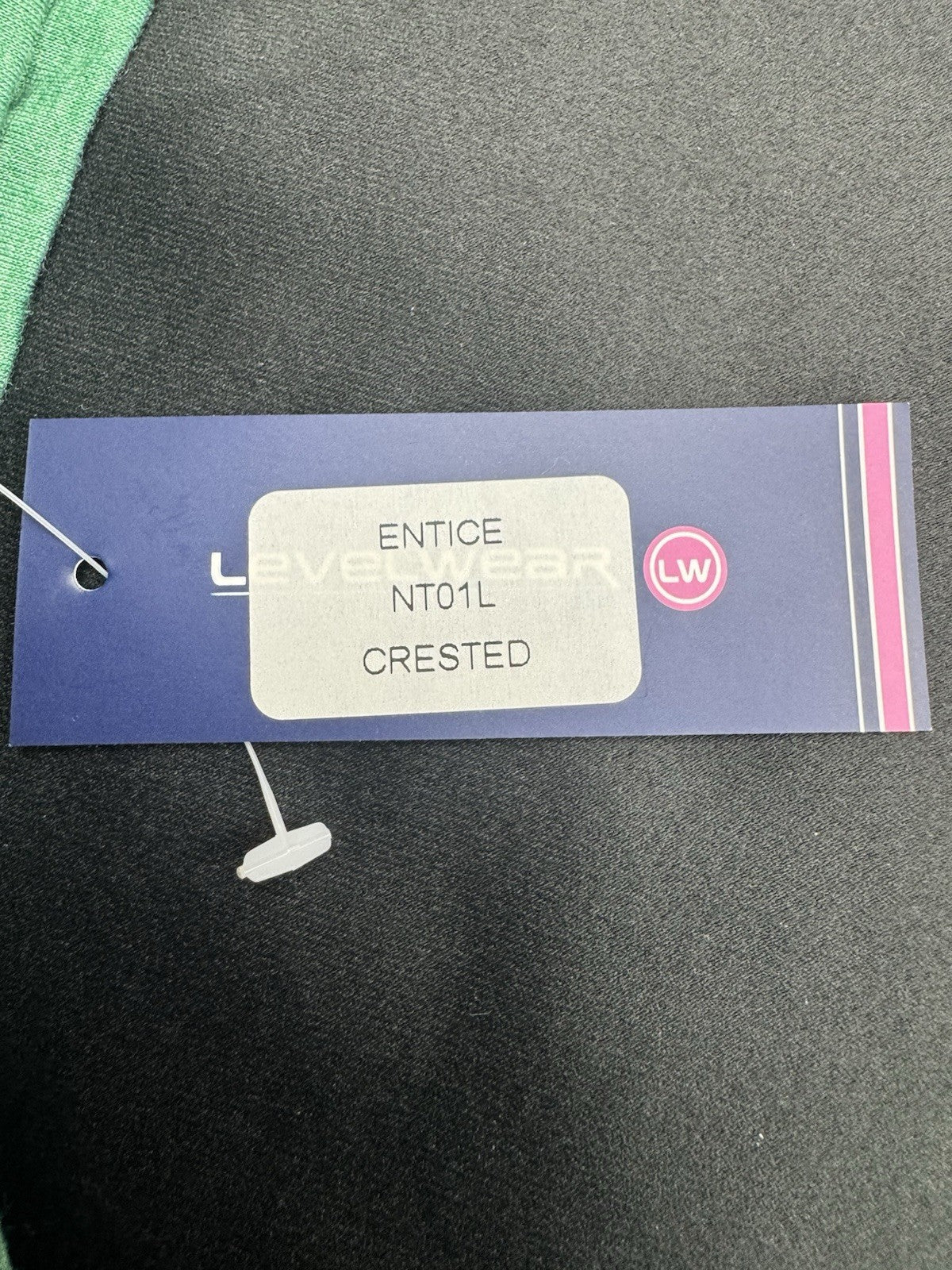 LeverWear Women's Dallas Logo Golf shirt Sz M   (B.170)