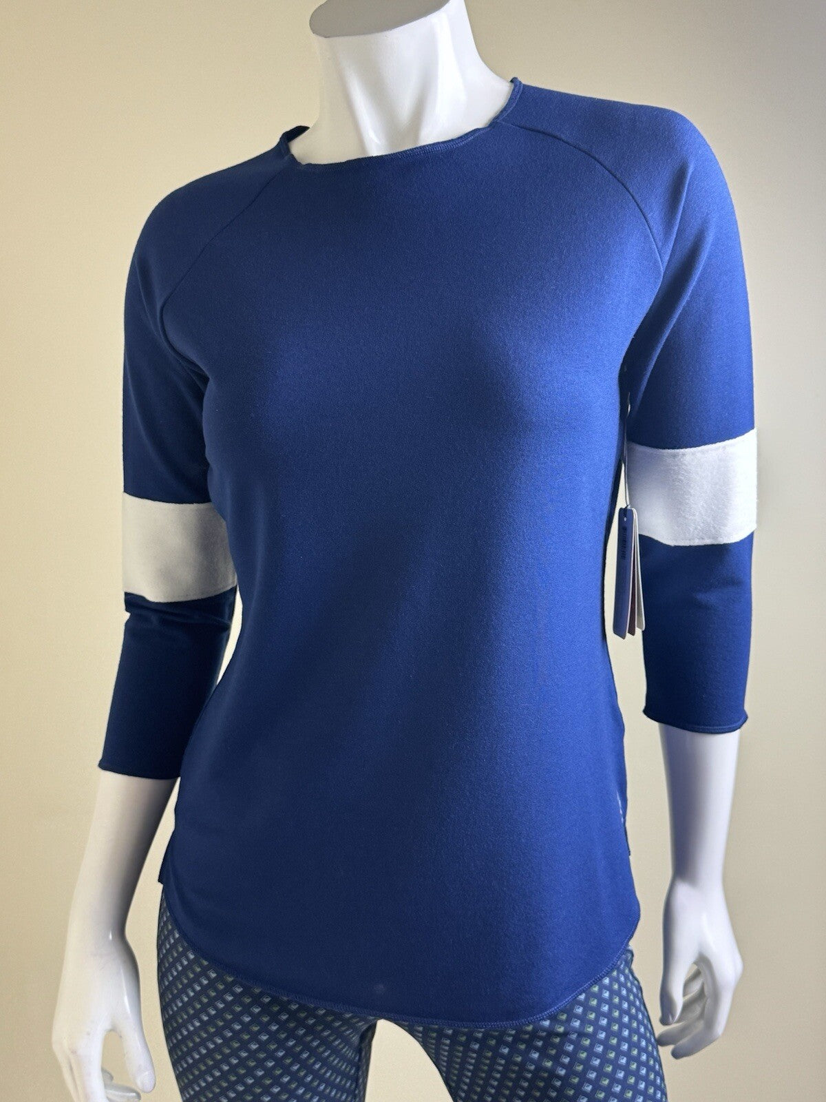 JOFIT Women's Golf Shirt/ Top Size S.   (B.118)