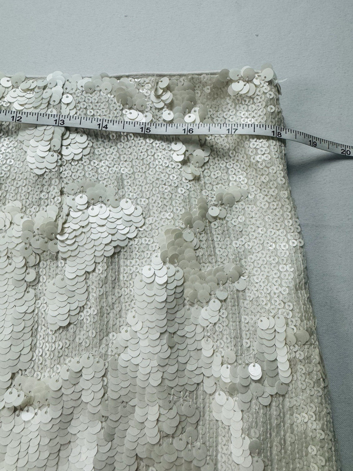 $228 Walter Baker Ashlee Skirt Vanilla Sequin Size 12  (B.152)