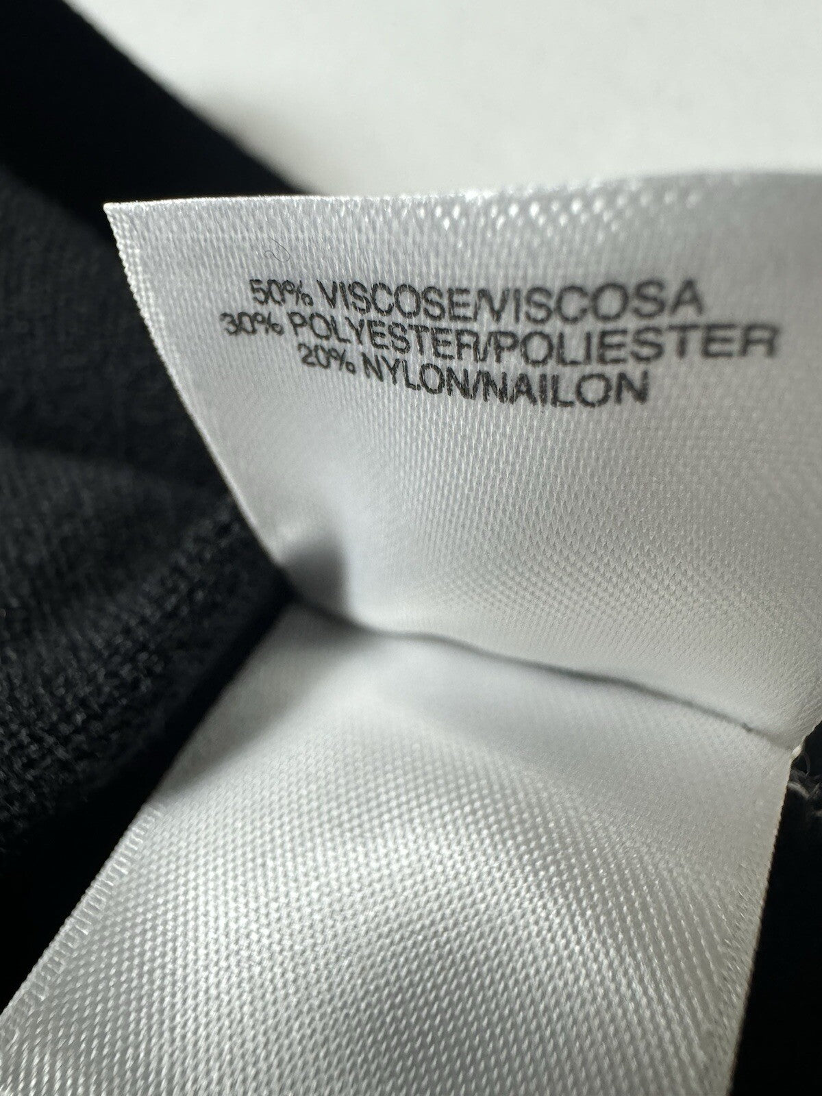 $99 Anne Klein Women's Black and White Off Shoulder Sweater Size L.    (B.116)