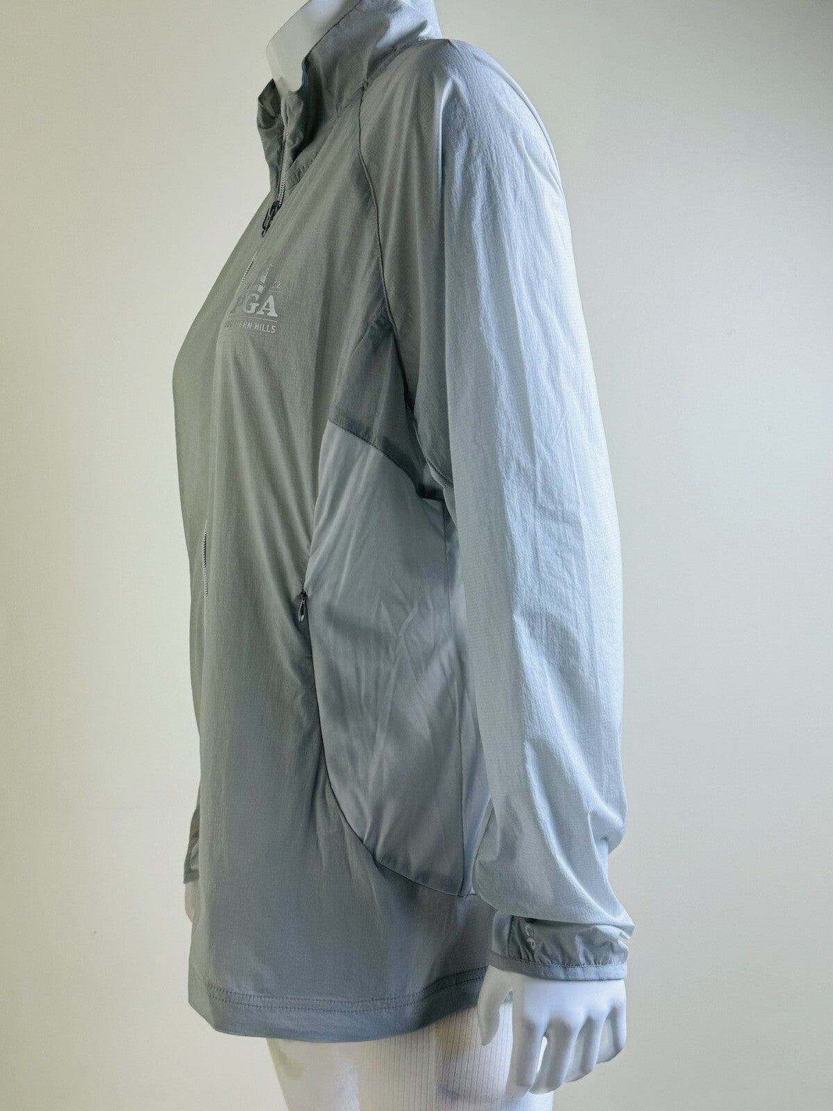 SUNICE Women's AVA Packable Windwear Jacket Gray Sz L.    (B.110)