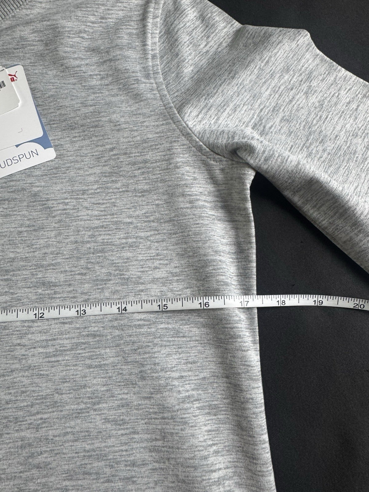 Puma Women's Golf Sweater Gray Size XS.   (B.038)