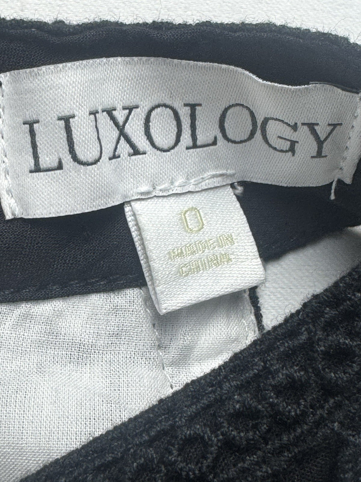 Luxology Women’s Embroidery Dress Size 0  (B.05)