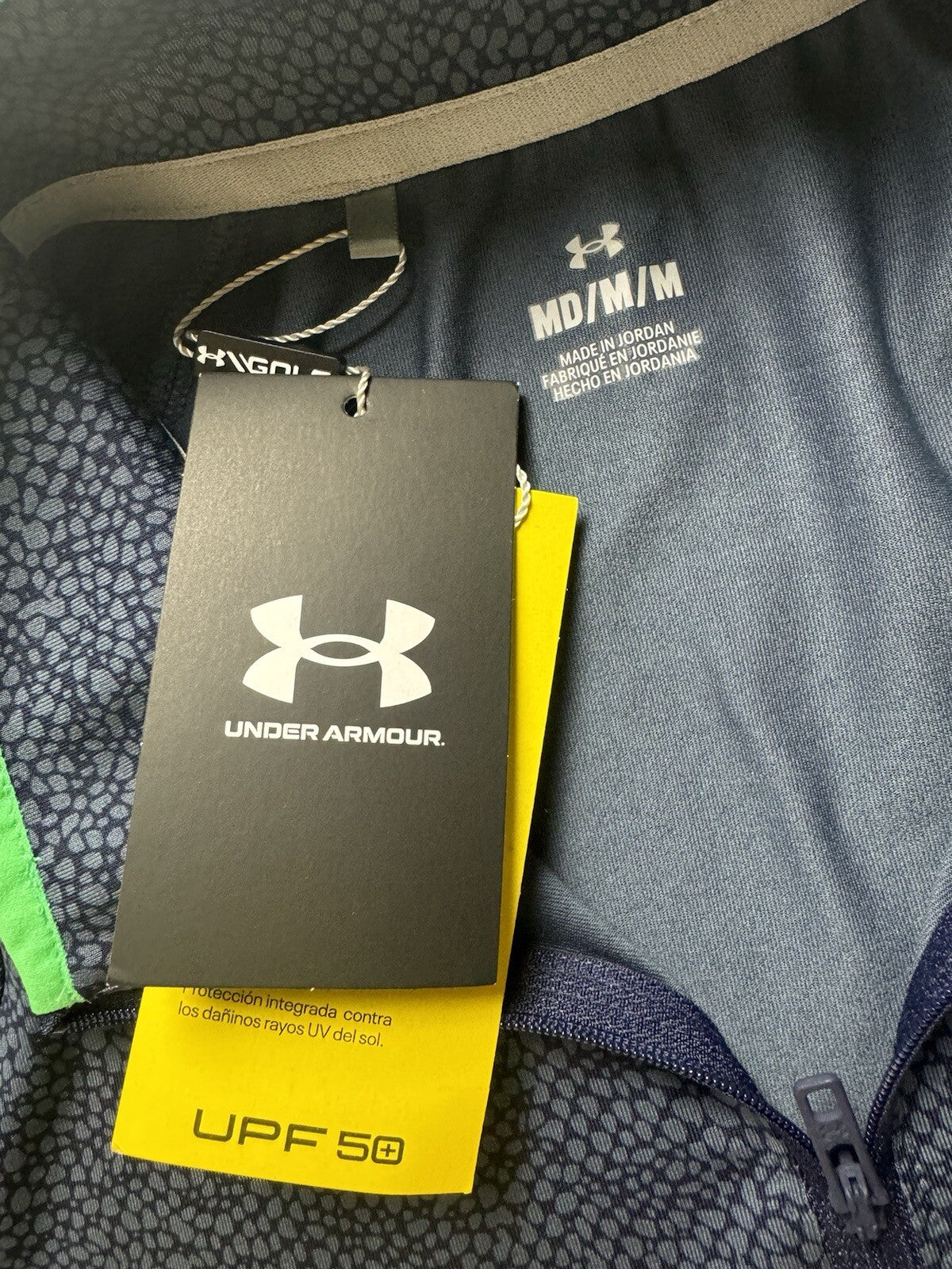 Under Armour Women's Golf Sweatshirt Size M. (B.111)