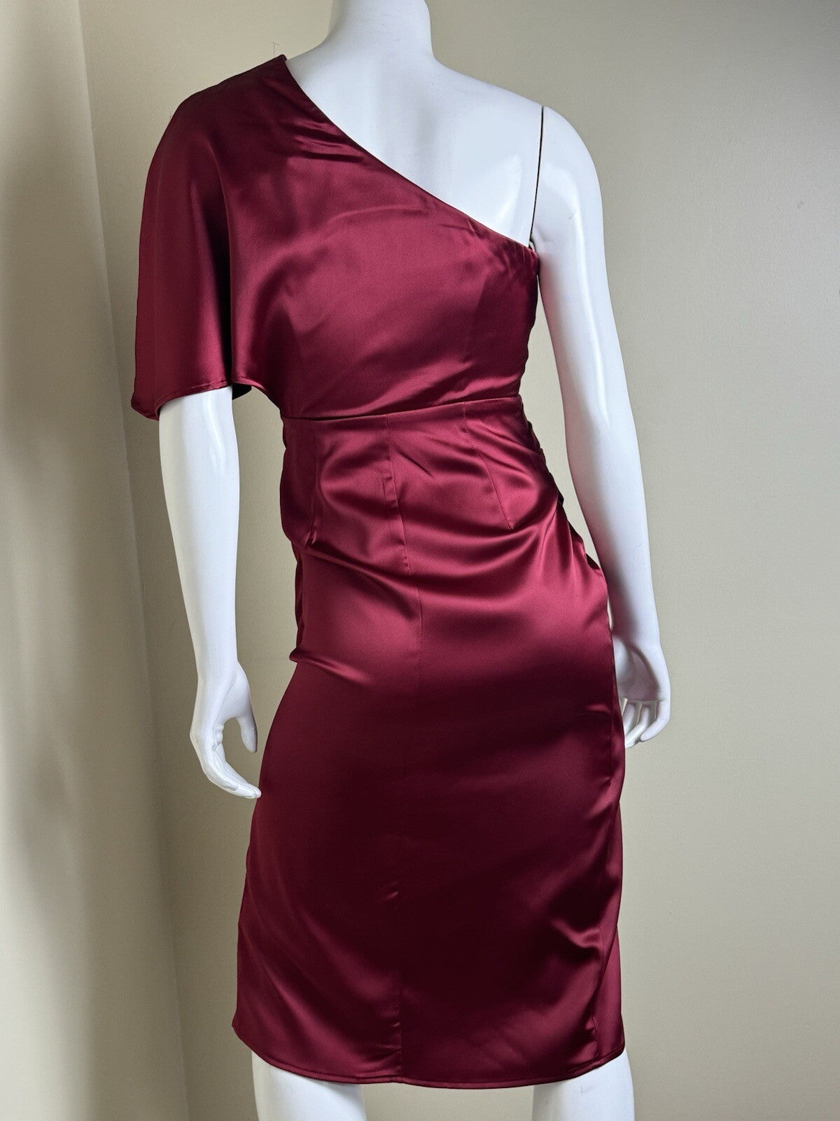 CUPSHE Women’s Red Satin One Shoulder Dress Sz S       (B.107)