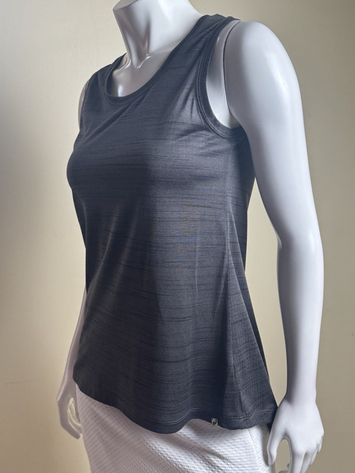 LeverWear Verve Women's Tank Top Sz M   (B.027)