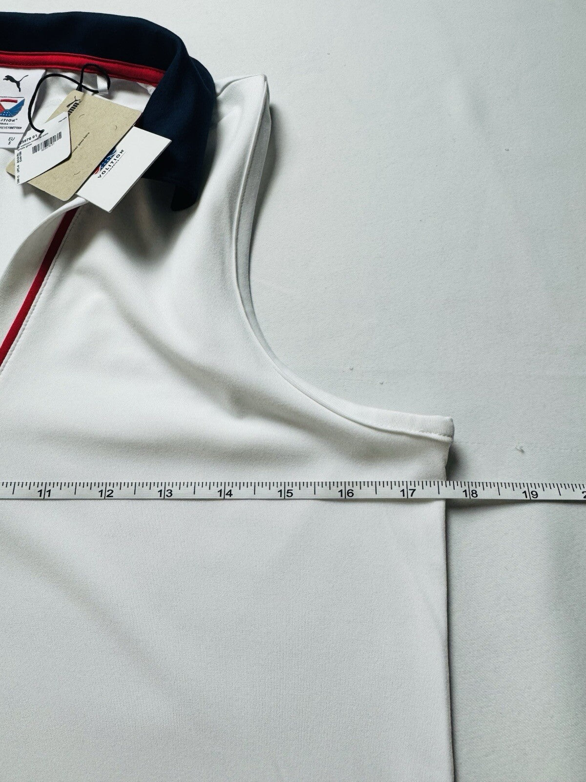 Puma Women’s Golf Shirt Sleeveless Sz S.  (B.141/2)