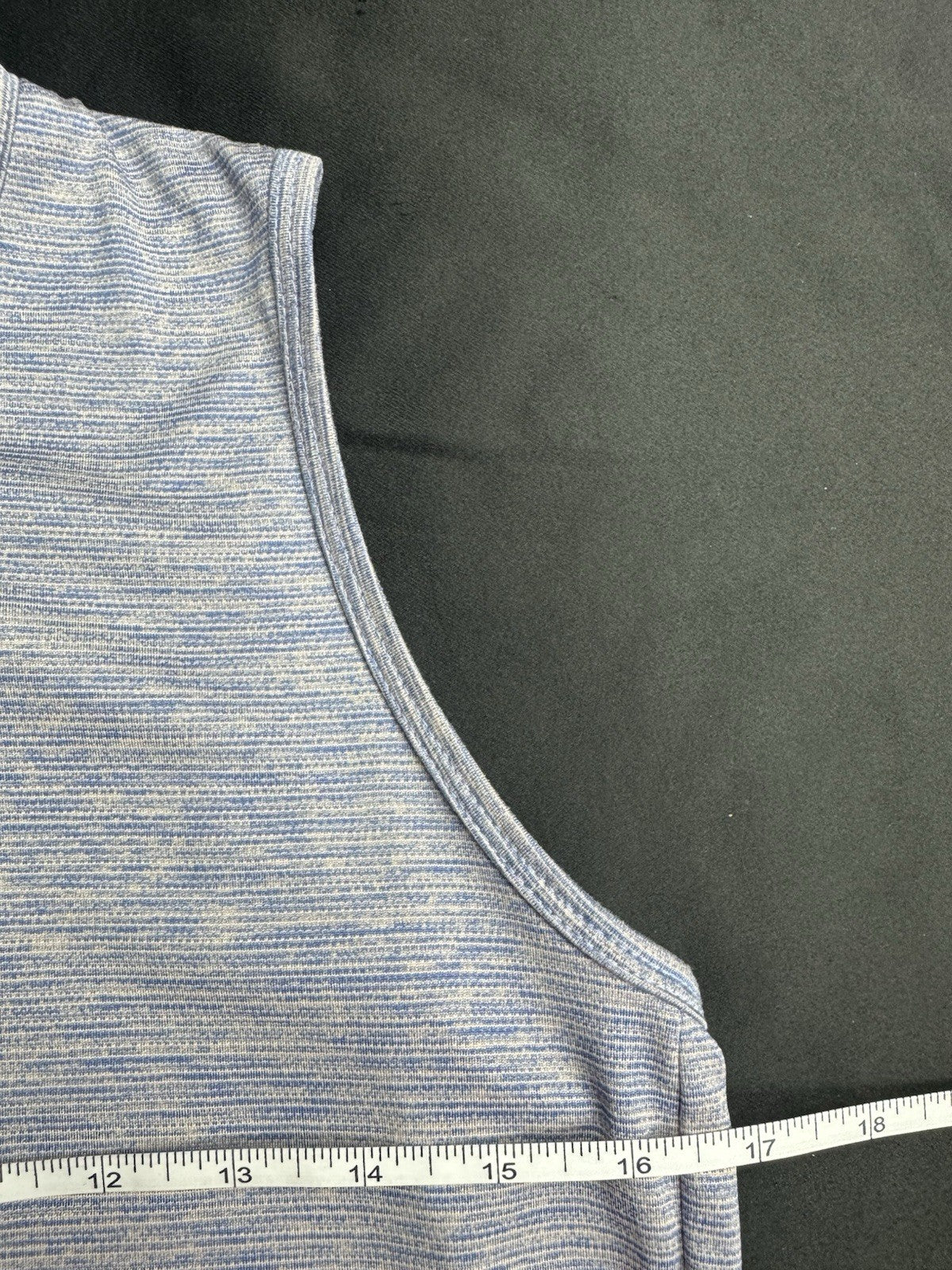 $65 Adidas Women’s Golf Shirt Sz M    (B.170)