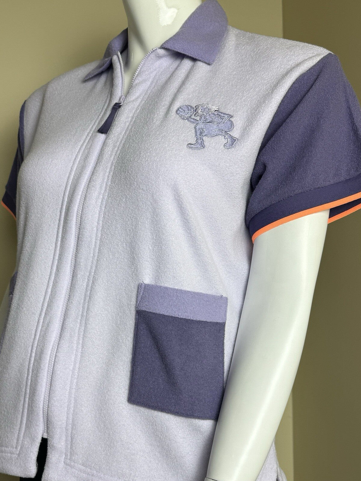 Adidas Women's Hoop York City Shooter Basketball Shirt Sz XL Purple (B.94)