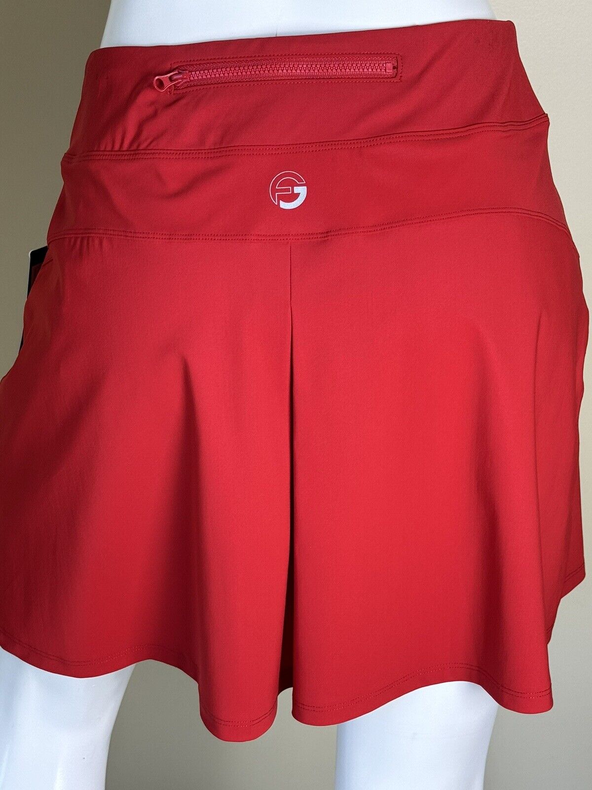 ForayGolf Women’s Skort Red Skirt Sz L. (03)