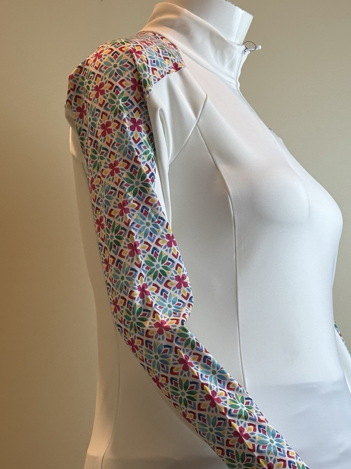 RLX Ralph Lauren Women’s Golf Polo Shirt Size L.   (B.167)