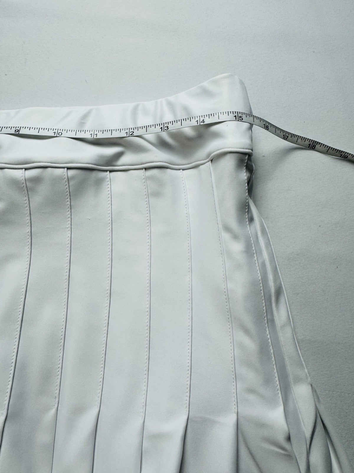 Smith & Quinn Athletic Skort Skirt Sz L.      (B.154))