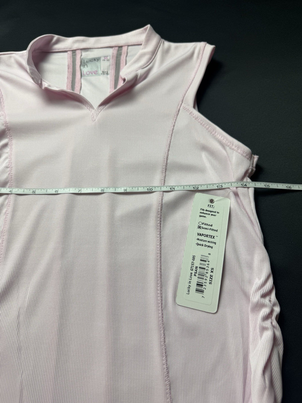 Lucky In Love Women’s Sleeveless Tennis Golf Shirt Sz XS.     (B.157)