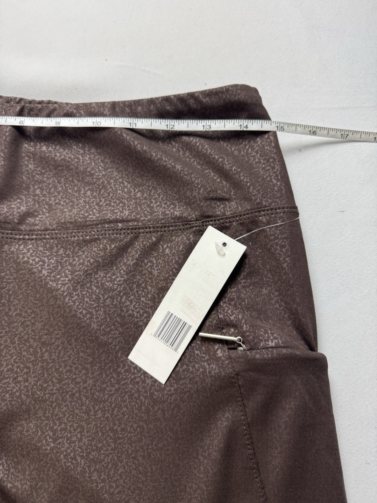 Tahari Sport Leggings Brown Pocket Size L.      (B.157)