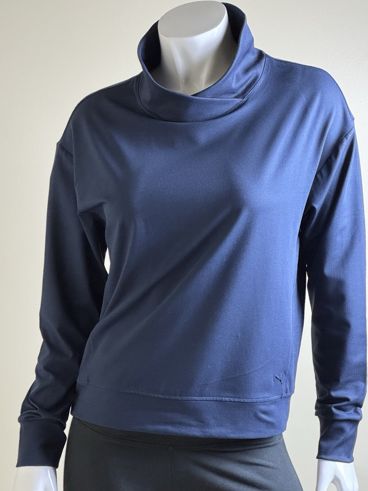 Puma Women's Golf Sweatshirt Size S    (B.123/4)