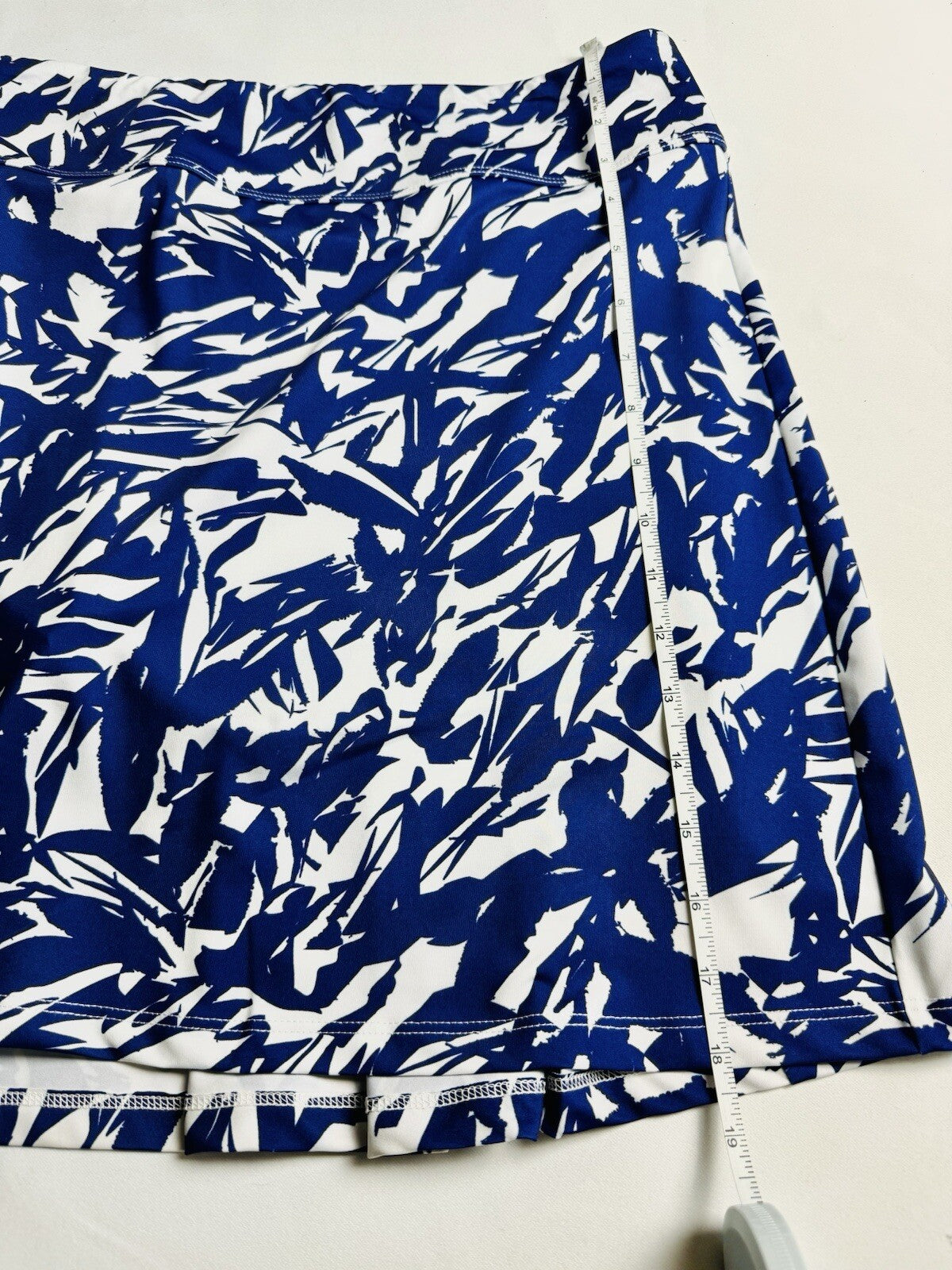 Amy Sport Women’s Golf Pleated Skort Skirt Sz XL.       (B.152)