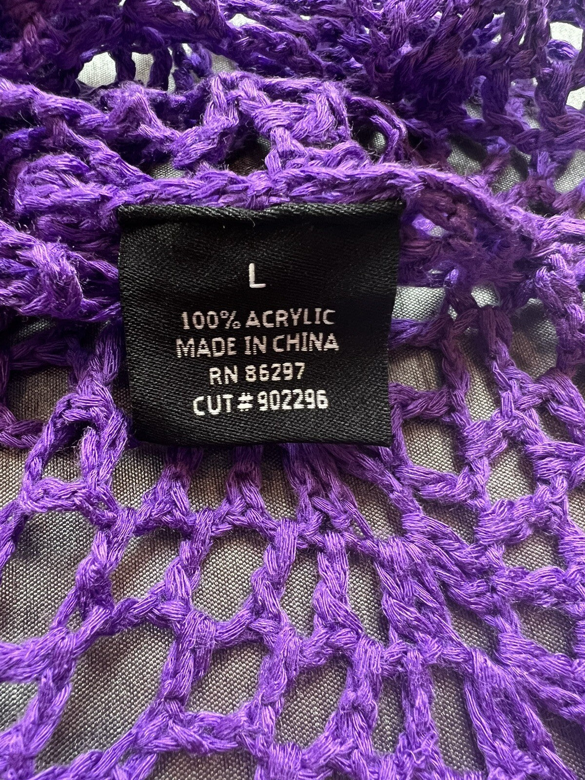 $140 Vertigo Women’s Purple Crochet Top Sz L