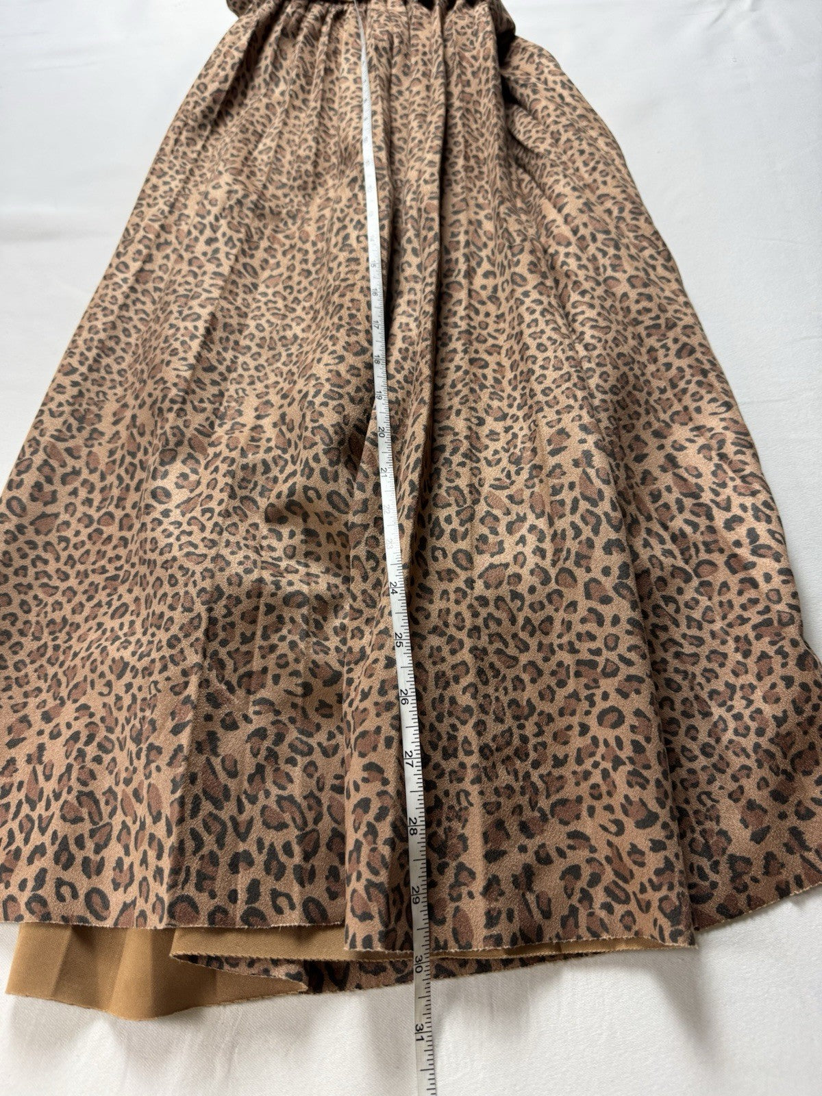 Alice Blue Leopard Knit Pleated Skirt Belted Size L. (B.155)