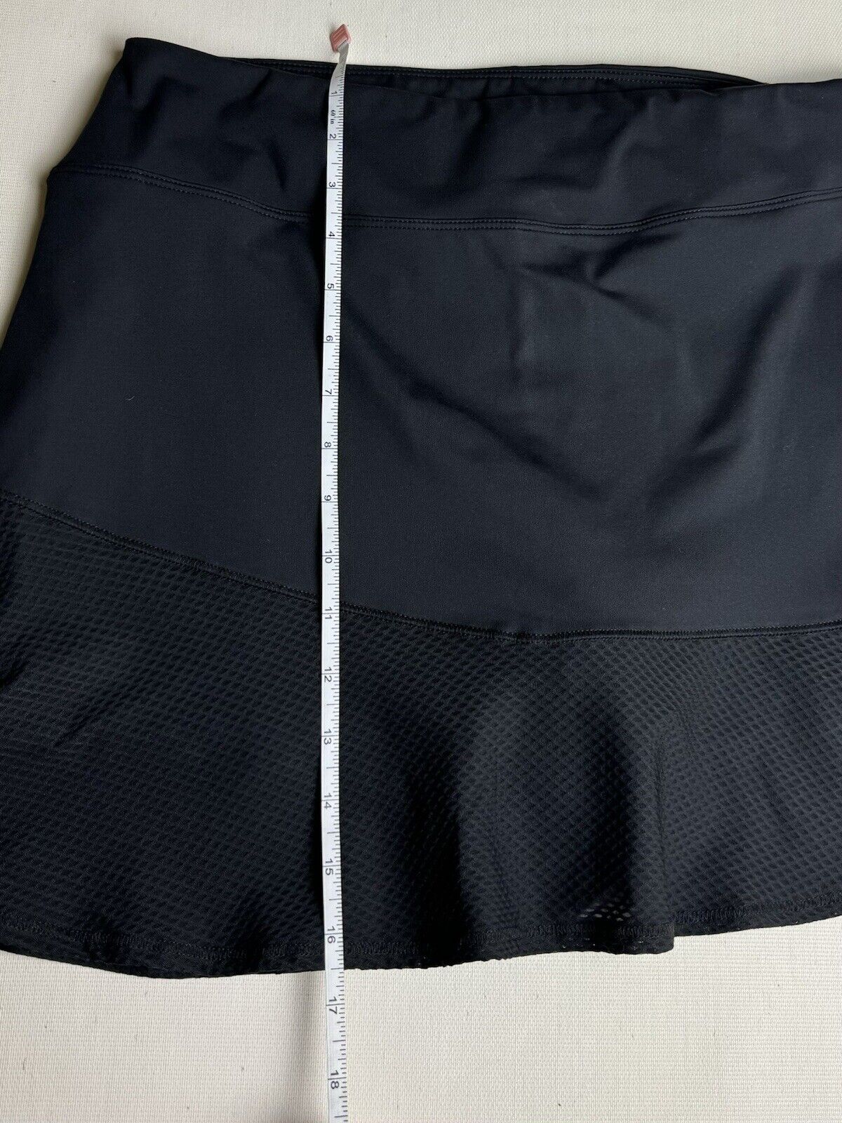 FIA Green California Women’s Black Skirt Sz L.   (74)