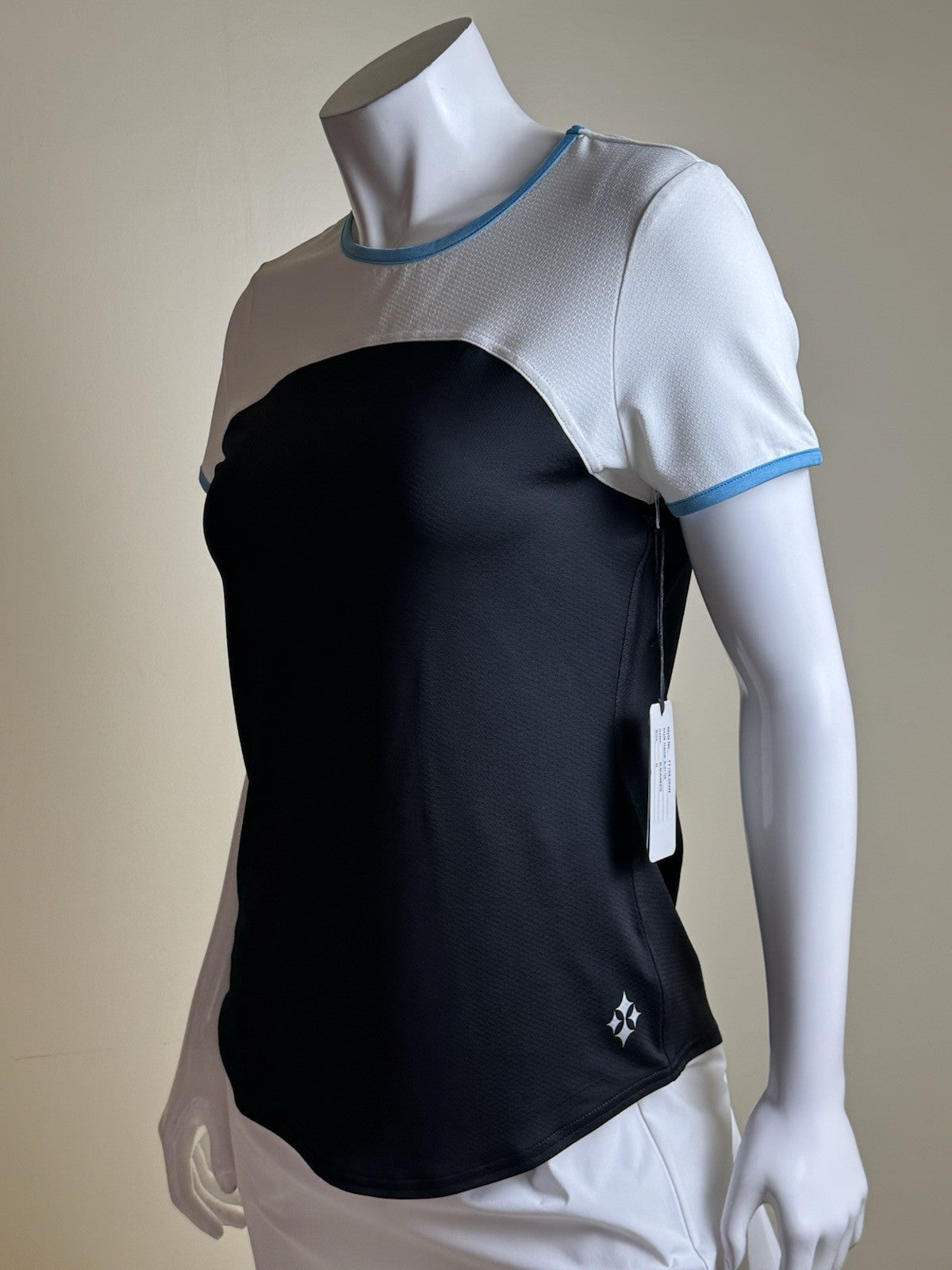 JOFIT Women's Golf Shirt Size S.   (B.182)