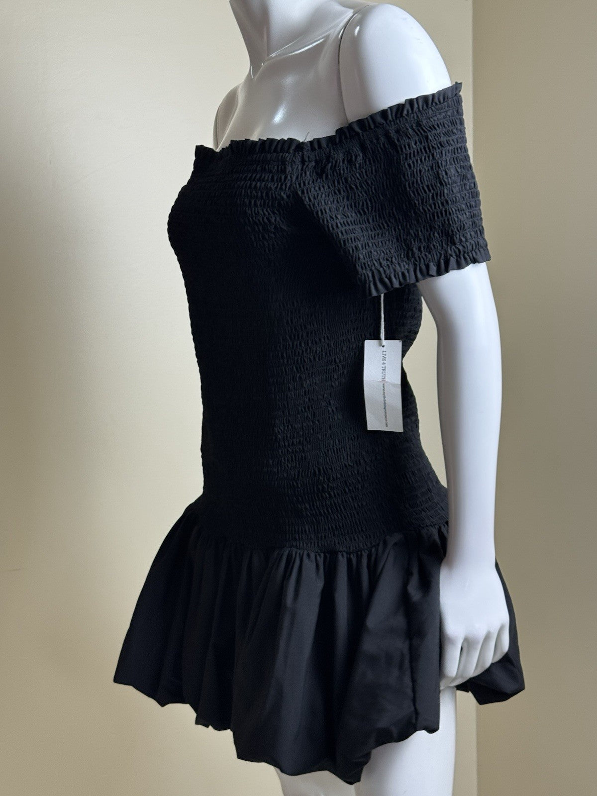 Live 4 Thrust Women’s Black Blouson Dress Sz L     (B.176)