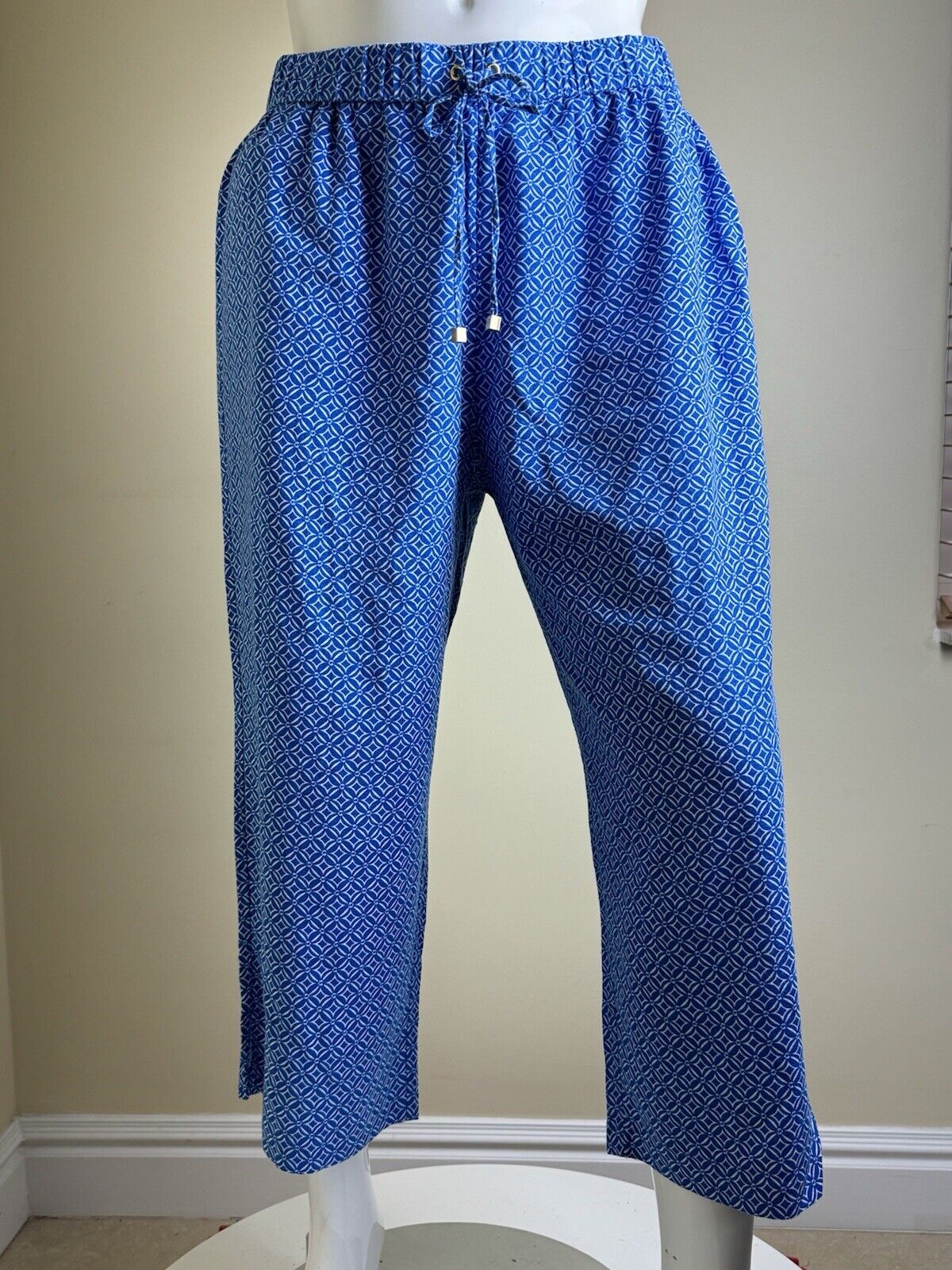 $98 Michael Kors Women’s Wide Leg Pants Sz XL  (B.70)