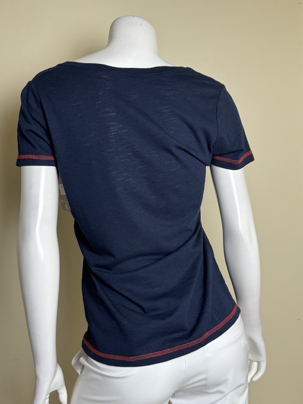 LeverWear Women's Canadiens Logo shirt Sz M   (B.170)