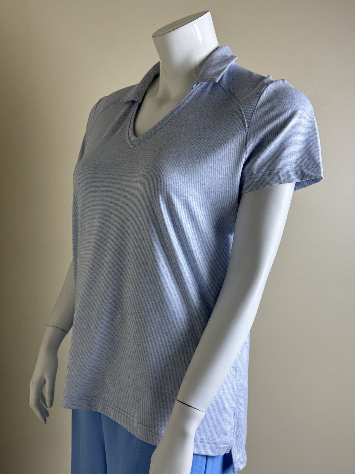 Ping Women’s Top Golf Shirt Sz 16. (B.160)