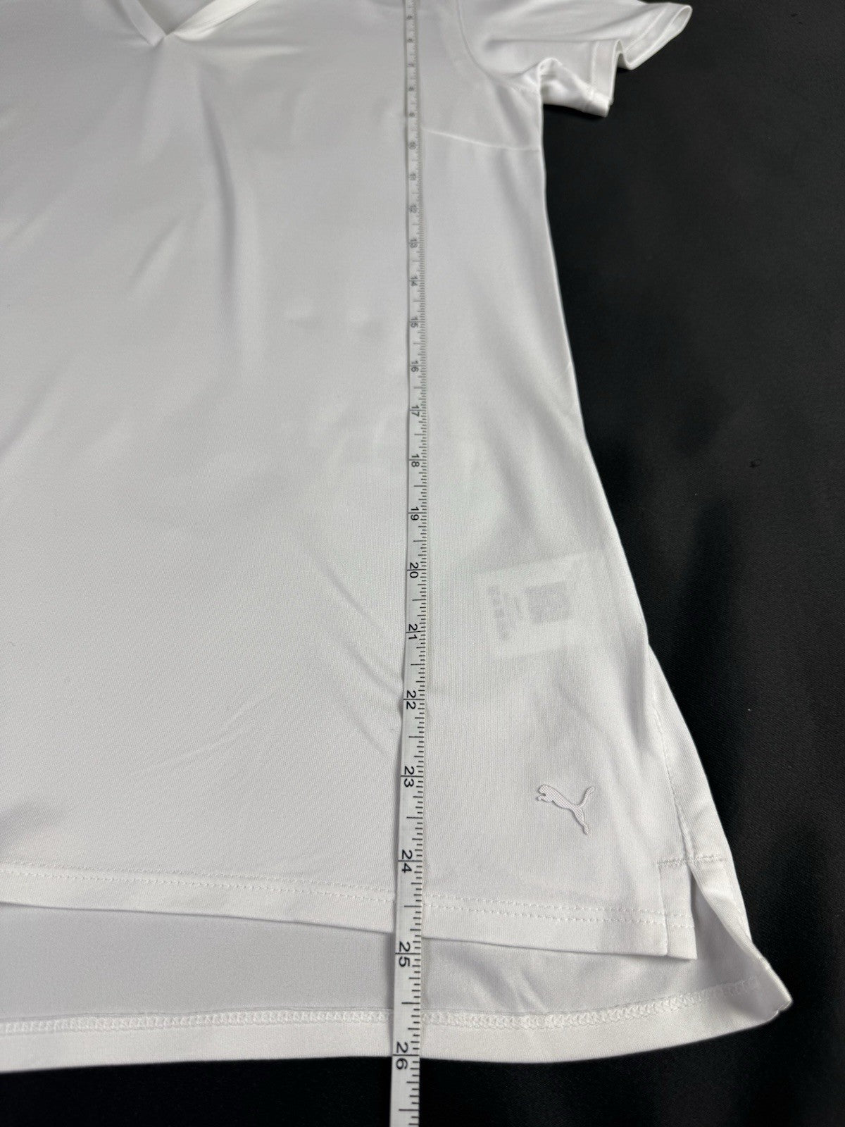 Puma Women’s Golf Shirt Sz S.   (B.170)