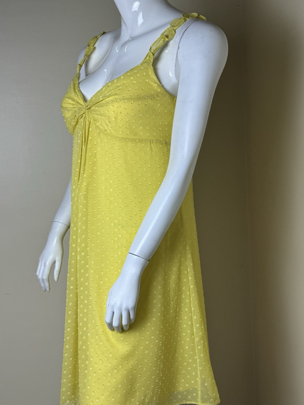 $92 Nine West Yellow Dress Sz 14.  (B.111)
