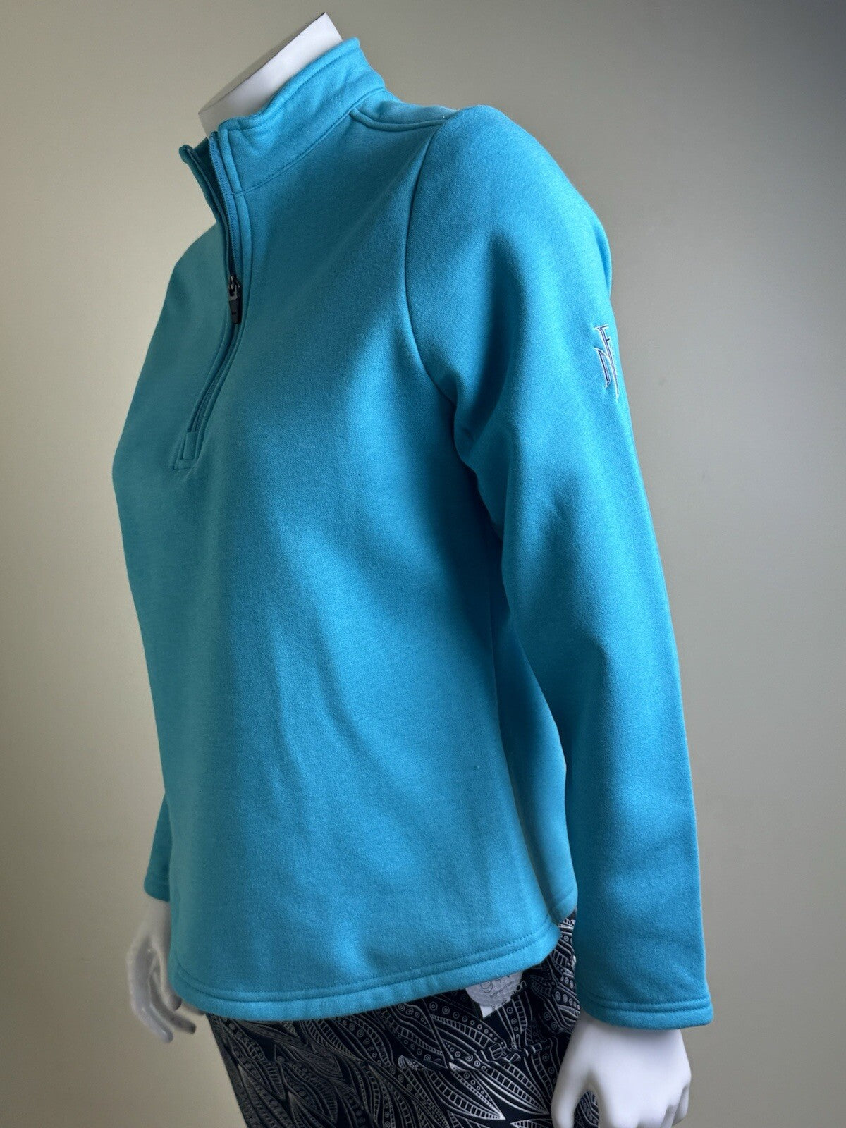 Bermuda Sands Golf Pullover Women’s 1/4 Zip Blue Sweatshirt Sz S.  (B.98)