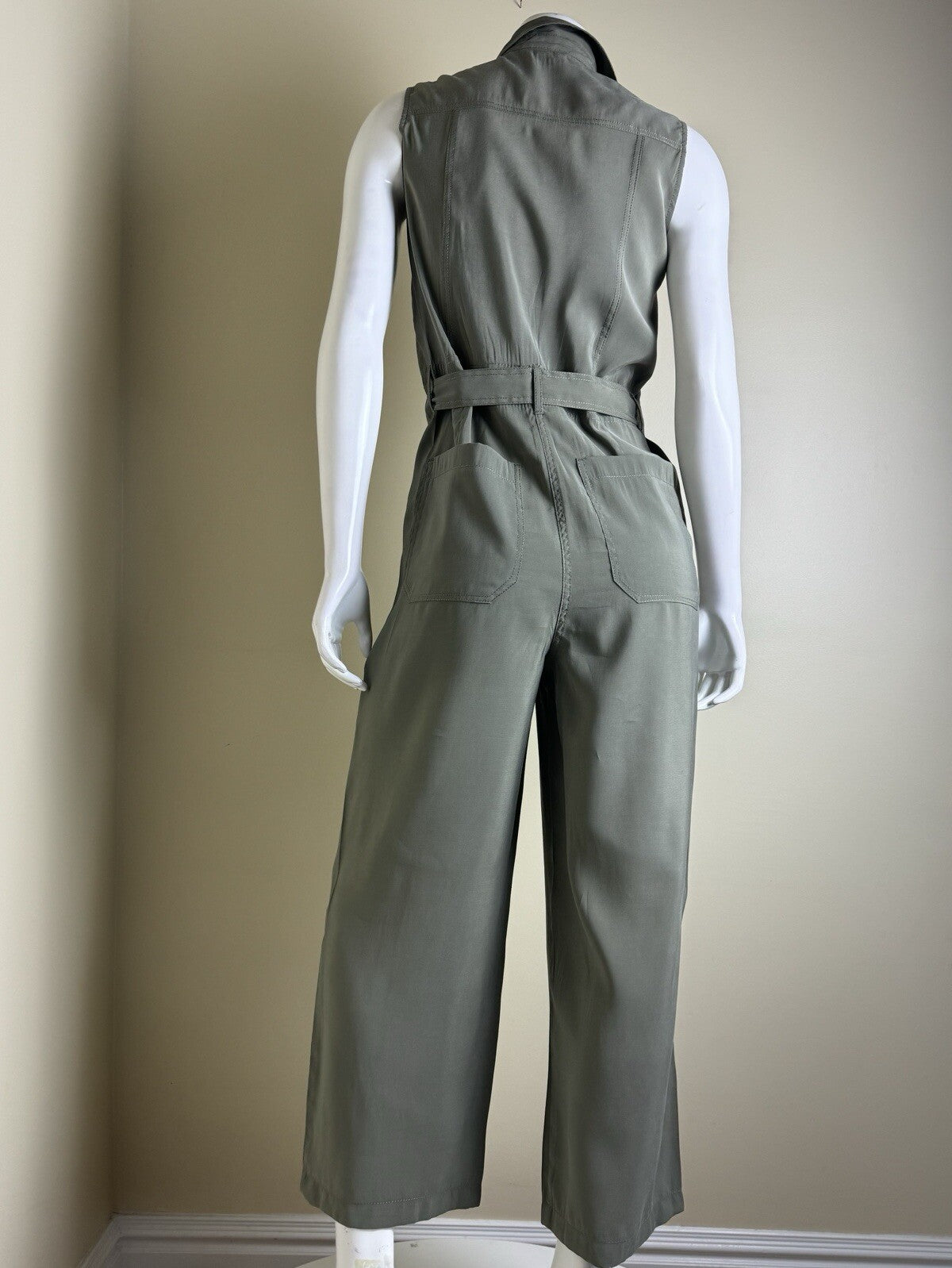 $168 MAX STUDIO Women’s Sage Jumpsuit Sz XS (B.77)
